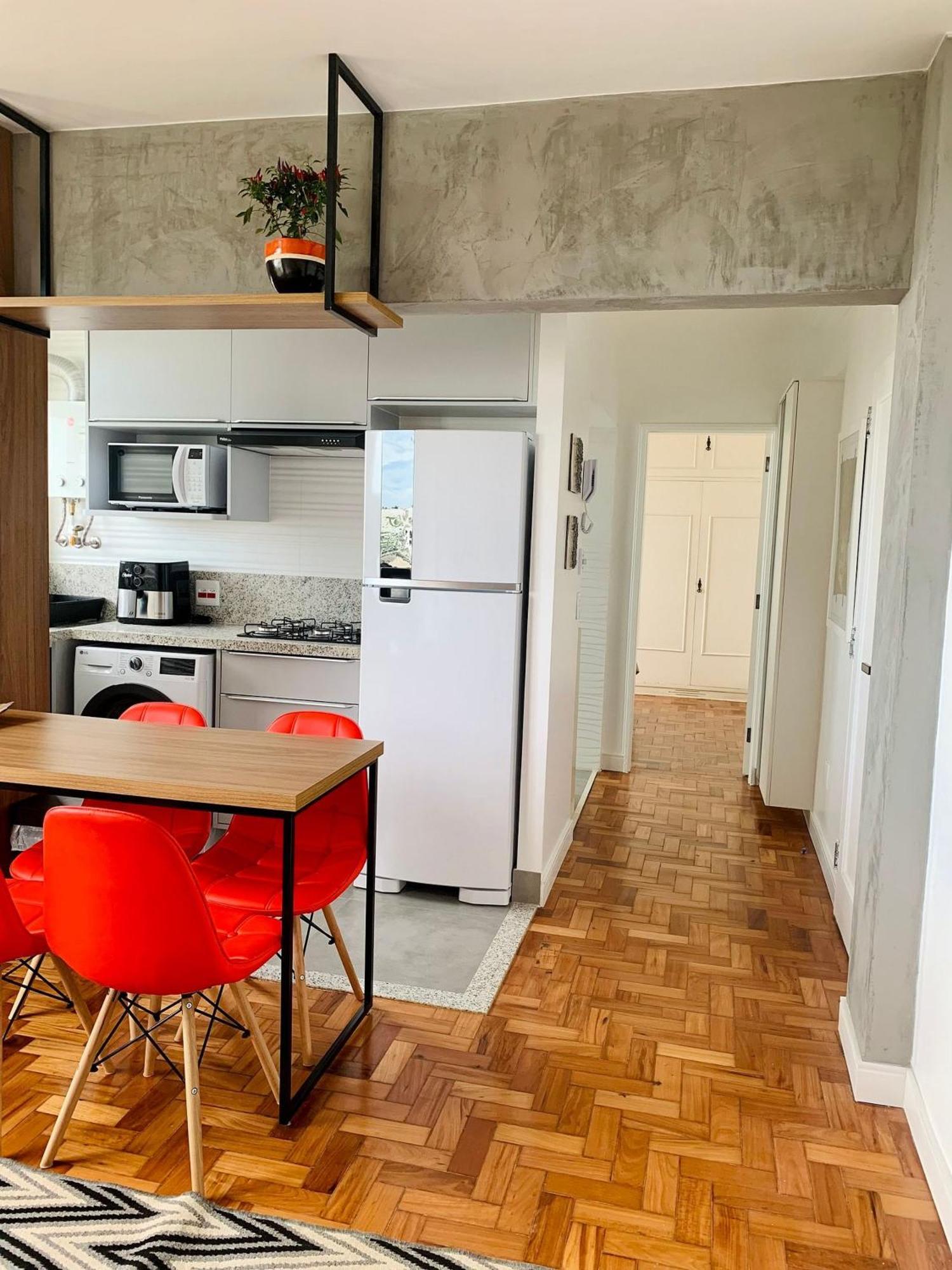 Apartamento Leblon - Recem Reformado Com Vista Fantastica!
